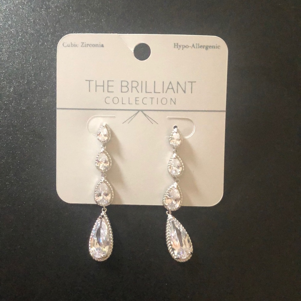 NEW CZ drop earrings